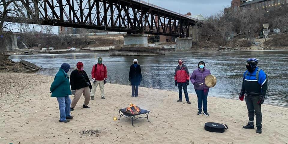 Julia Nerbonne, Maggie Brickson, and others from St. Mary's Episcopal   Church in Minneapolis (click for more videos/photos)